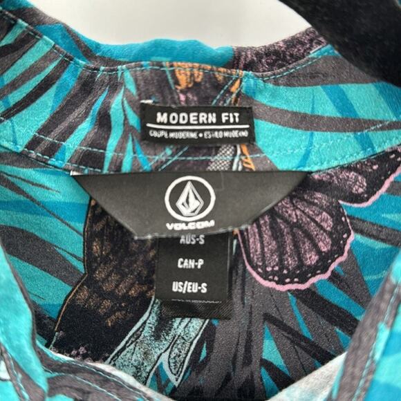 Volcom Party Bird Button Up Short Sleeve Shirt parrot tropical summer size S - Picture 8 of 8
